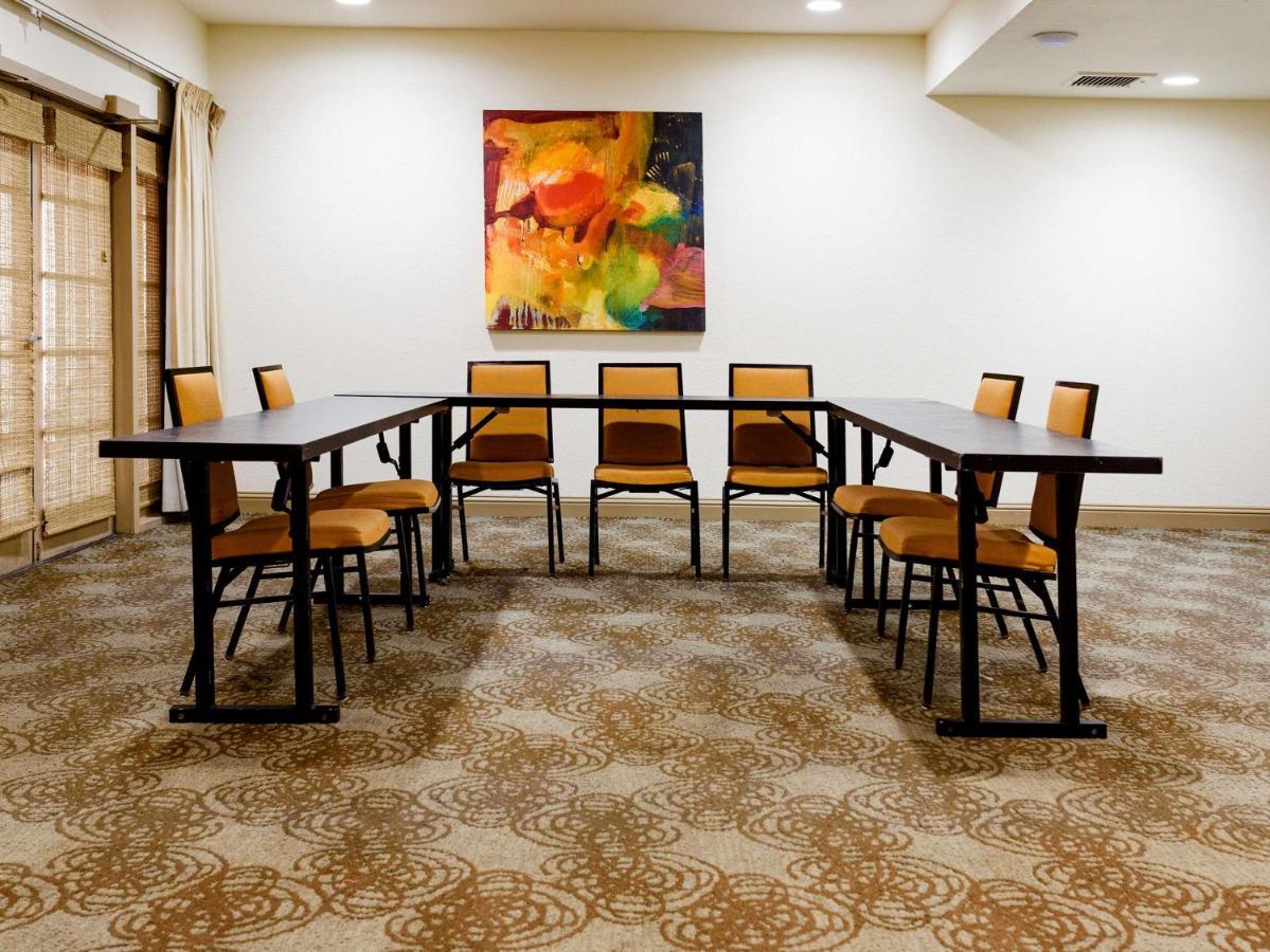 Comfort Suites Baton Rouge South I-10 Eksteriør billede