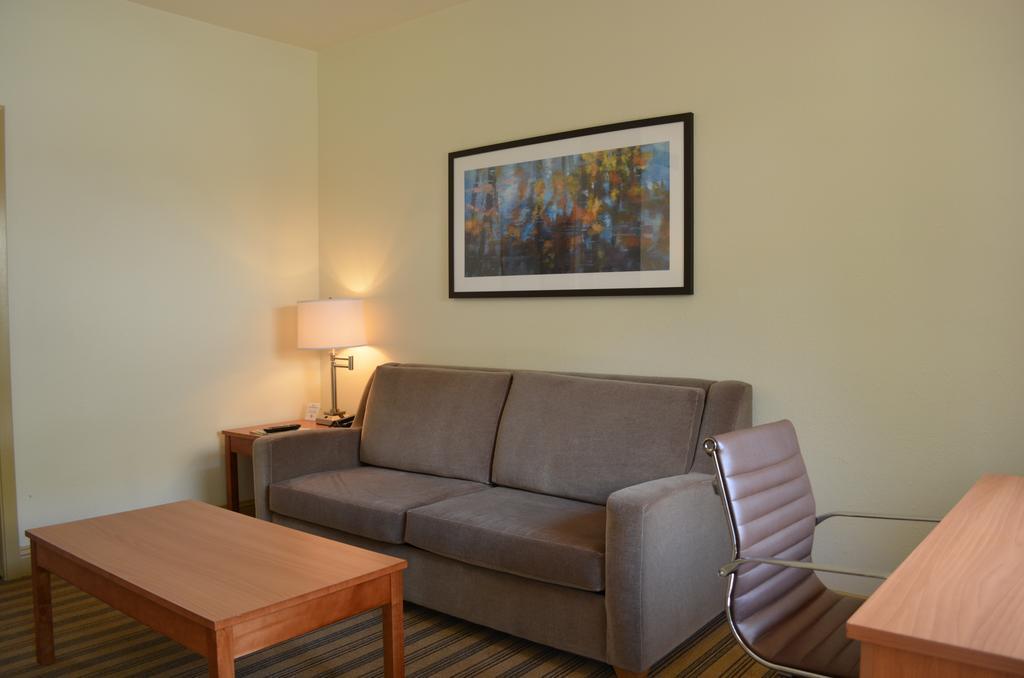 Comfort Suites Baton Rouge South I-10 Eksteriør billede